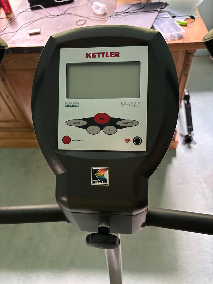 Kettler Ergometer AX1 Hometrainer in Hamburg