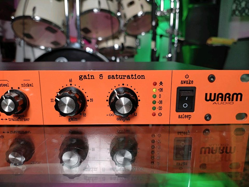 Warm Audio Tone Beast TB 12 Preamp Mic/ Line Amplifer in Karlsruhe