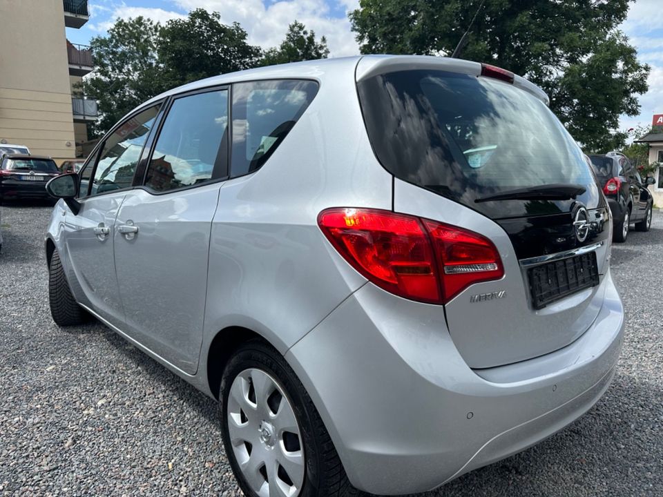 Opel Meriva B Edition in Dresden