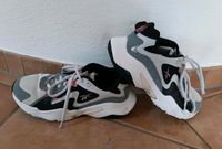Sneakers Größe 40,5 Bayern - Altdorf Vorschau