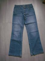 Closed Jeans blau Gr. dt 38 - ital. 44 Hessen - Solms Vorschau