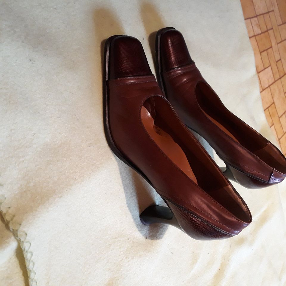 Pumps Vintage Walter Dolci  Gr.39 Echtleder in Pastetten