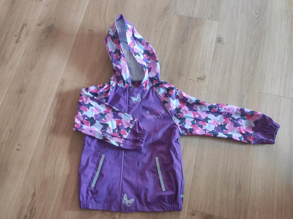 Regenjacke, Gr. 110/116, Matschjacke, Übergangsjacke Mädchen in Stollberg