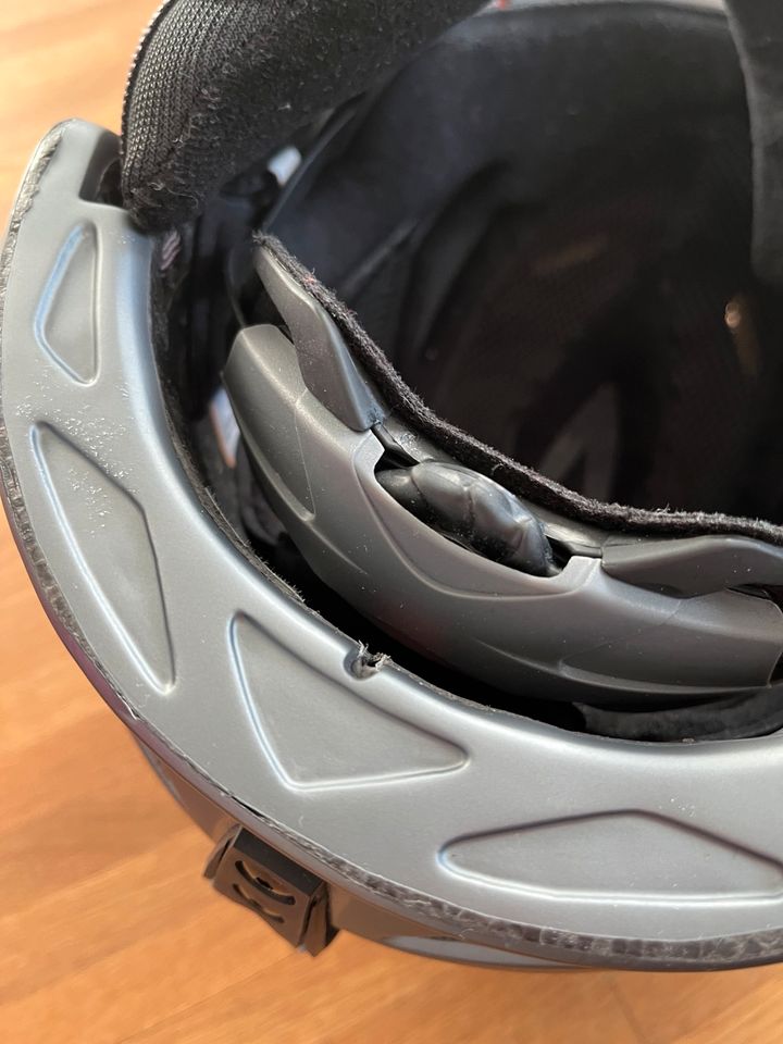 Skihelm Giro G10 anthrazit Größe M - 55-59 cm in Essen