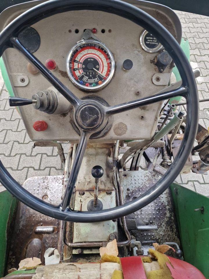 Deutz-Fahr 3006 Traktor/Schlepper 6.500Bstd.,Mähbalken,Reifen neu in Freiberg am Neckar