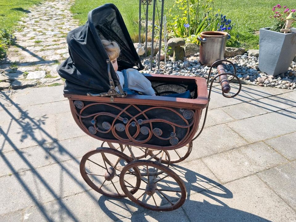 Vintage Kinderwagen/Puppenwagen inkl Puppe Deko, Dachbodenfund in Greifswald