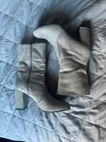 Absatz Stiefelette in grau - samt Niedersachsen - Langenhagen Vorschau