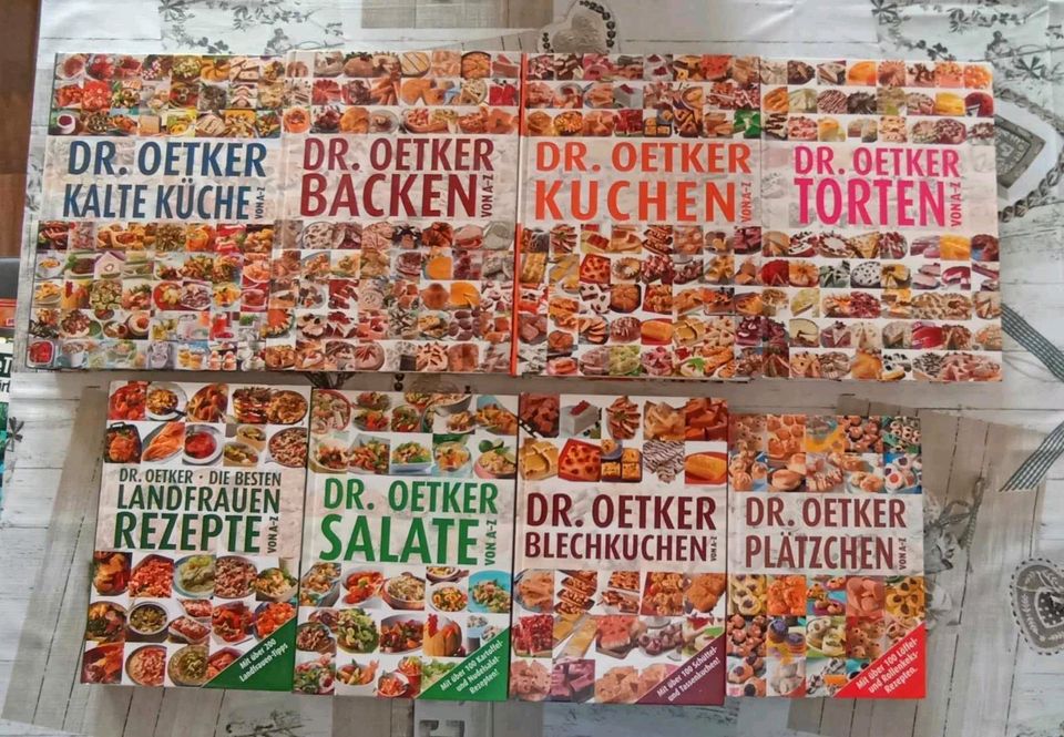 8 Stücke Bücher " Dr. Oetker " in Mülheim (Ruhr)