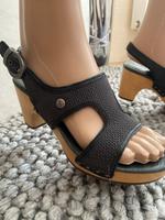 UGG Plateau Sandalen High Heels Gr 36 neuwertig Leipzig - Thekla Vorschau