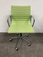 Vitra Eames EA118 Alu-Chair Bürostuhl Drehstuhl Stuhl Hopsak Nordrhein-Westfalen - Neuss Vorschau