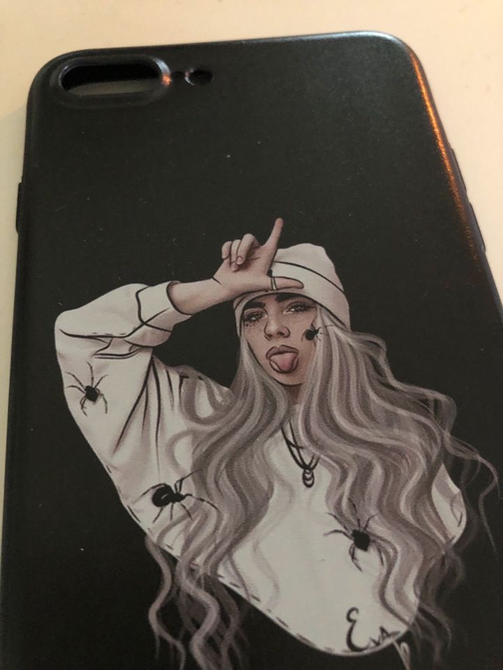 Handyhülle iPhone 7+ und 8+, Billie Eilish, Zubehör, Telefon in Oyten