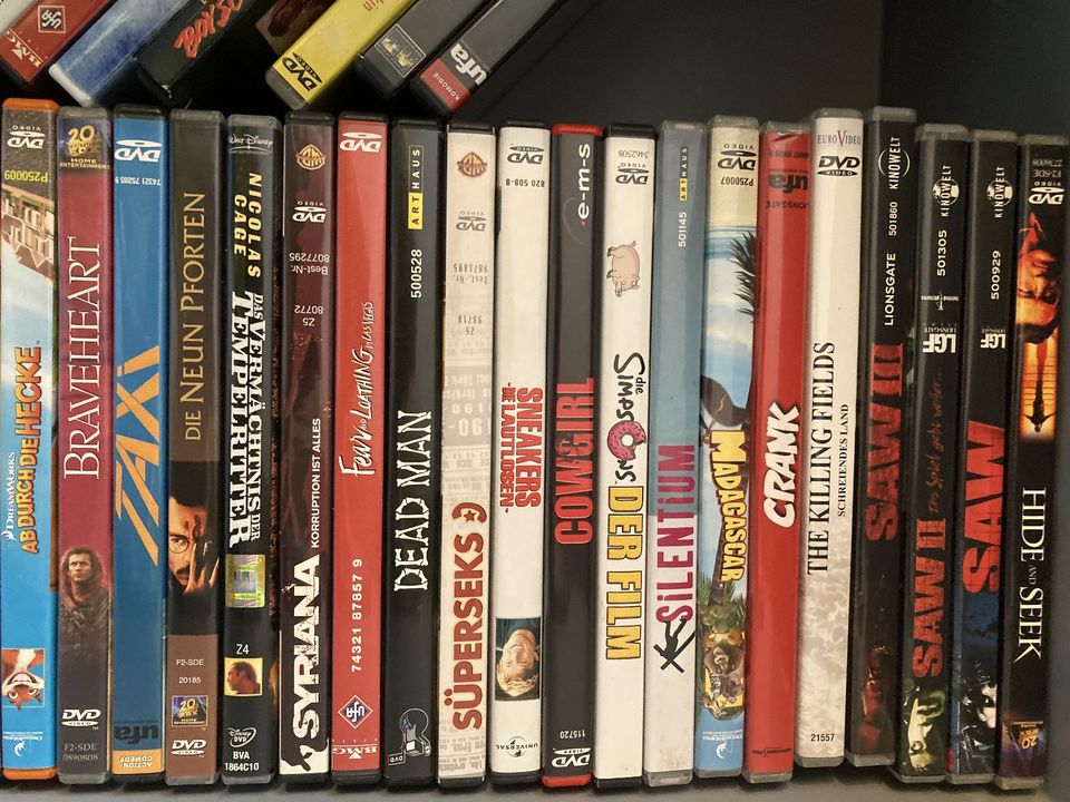 DVD-Sammlung in Nürnberg (Mittelfr)