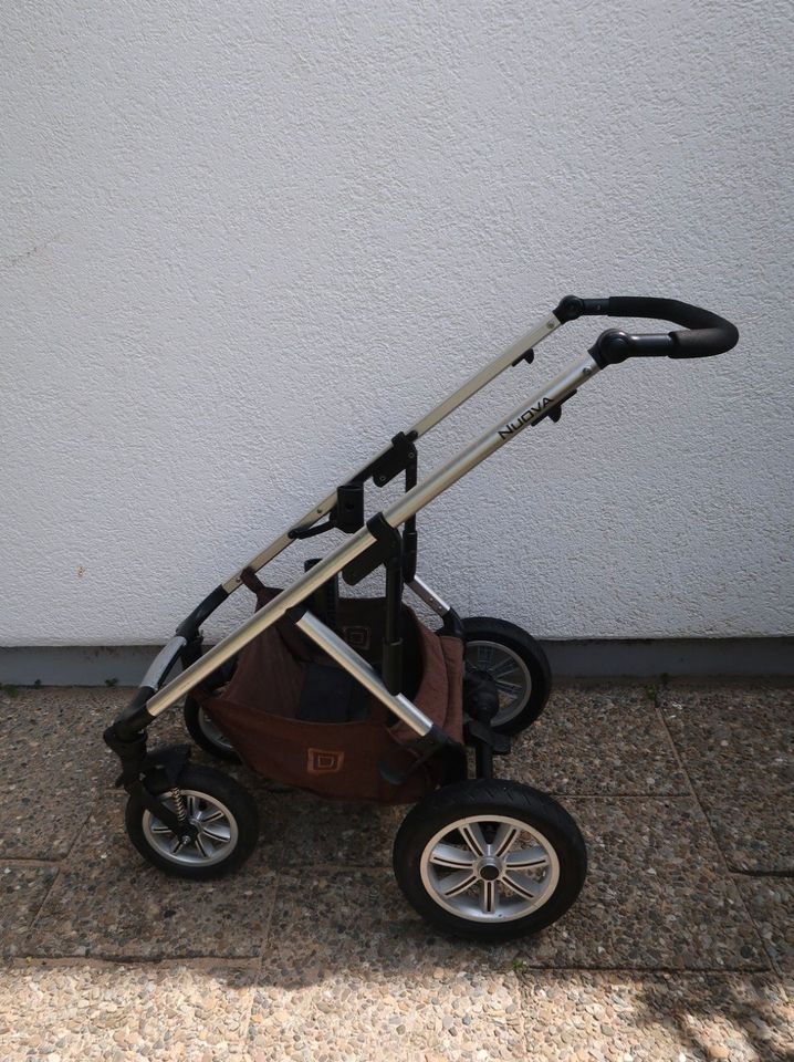 Kinderwagen in Tettnang