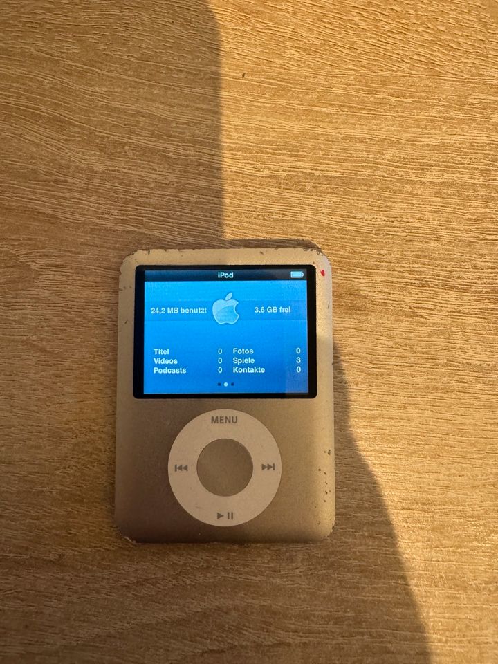 Apple iPod Nano 3. Generation 4 GB Modell - A1236 in Bälau