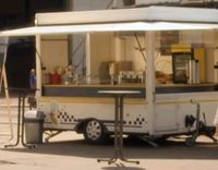 Mieten: Imbisswagen Imbiss Imbissanhänger Foodtrailer Foodtruck Brandenburg - Oberkrämer Vorschau