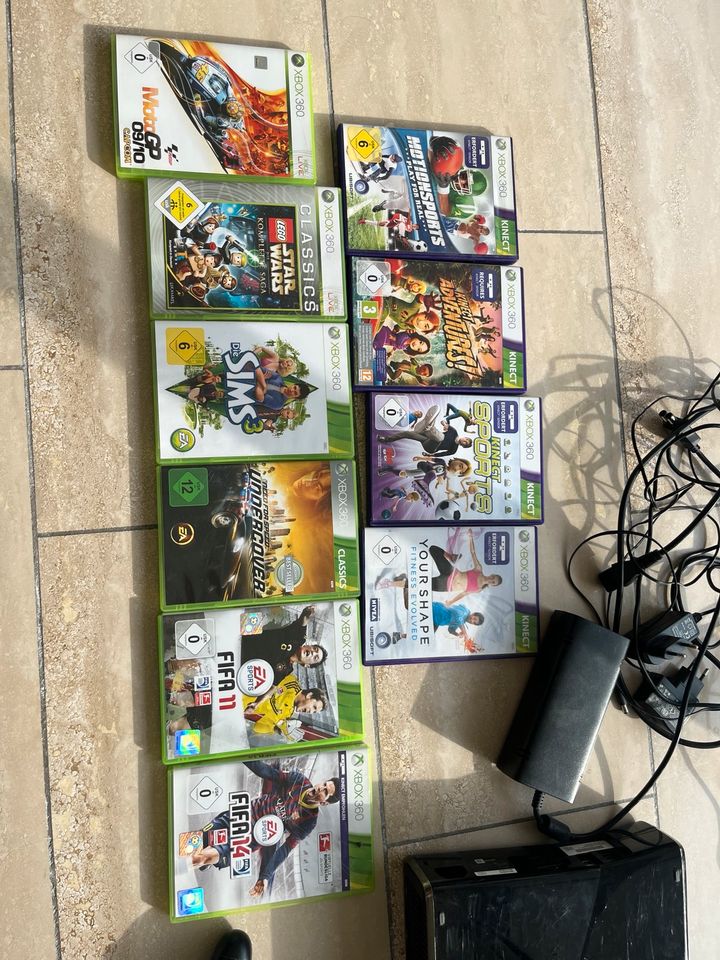 Xbox 360 Spielkonsole mit diversen Spielen in Tönisvorst