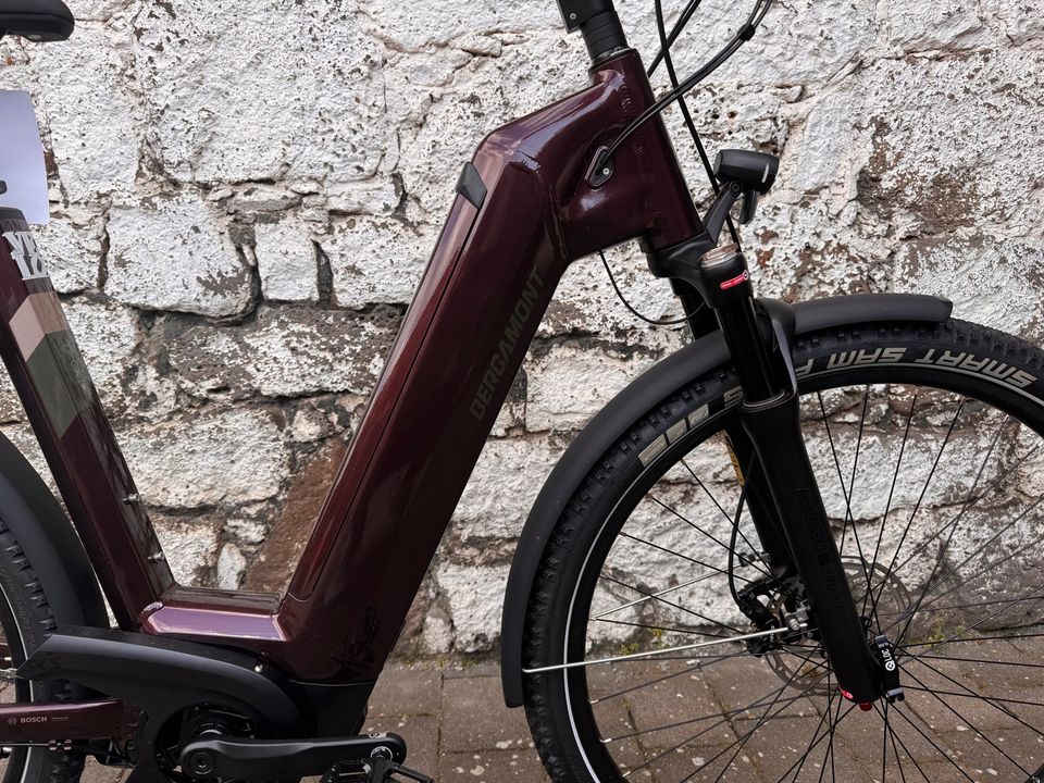 Bergamont E-Horizon SUV6 Wave E-Bike, Gr. 48, 52, 56, aubergine in Staufenberg