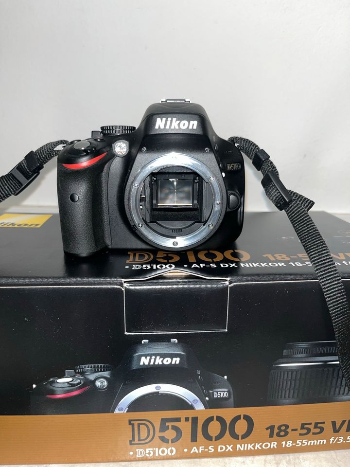 Nikon D5100 SLR-Digitalkamera Kit inkl. in Steinheim