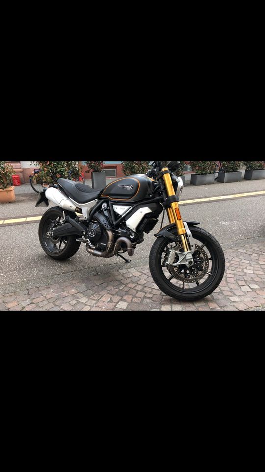 Ducati Scrambler 1100 sport in Karlsruhe