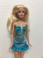 Schöne Barbie Make up Puppe mit blauem Kleid Rheinland-Pfalz - Bendorf Vorschau