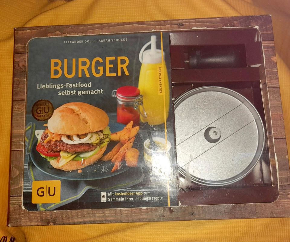 Burger Set mit  Pad, Buch, App + Extra Rezeptkalender in Markt Schwaben