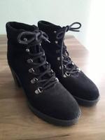 Schwarze Stiefelette von "bonprix collection" in Gr. 38 Brandenburg - Falkensee Vorschau