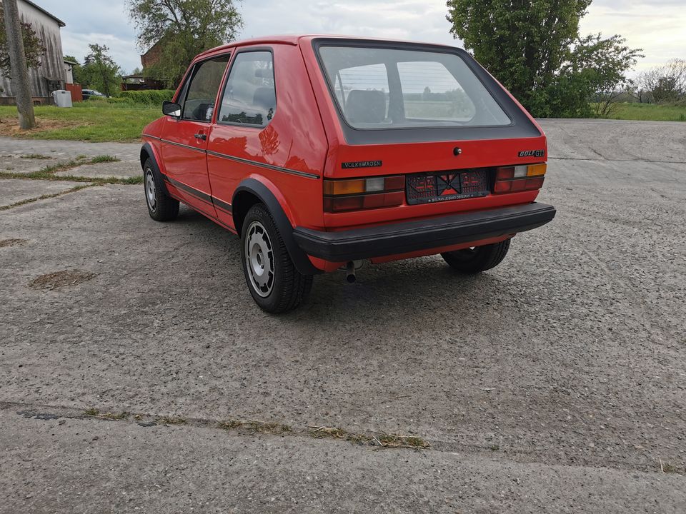 Vw Golf 1 im Gti Look 1,6 Diesel Leder H kennzeichen in Bad Freienwalde