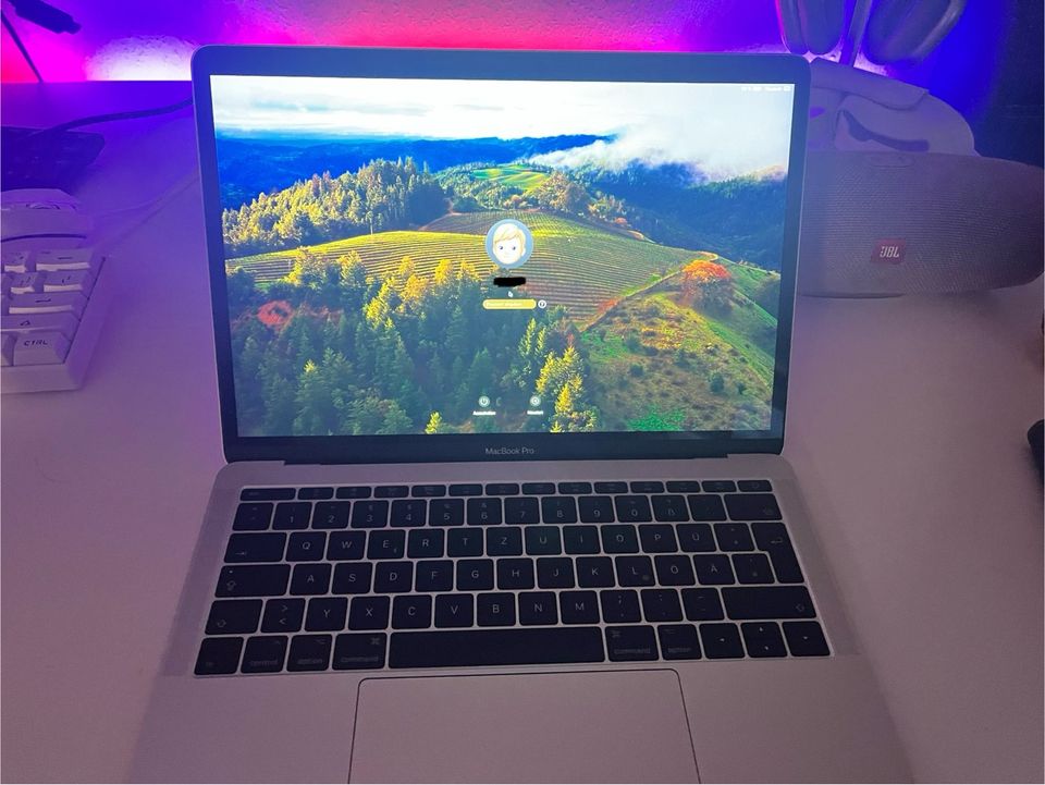 MacBook Pro zu Verkaufen 250gb in Bremen