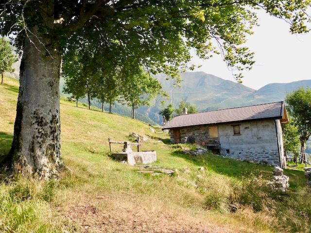 Berghütte "Villa da Lida" am Comer See - nur zu Fuß erreichbar in Sinn