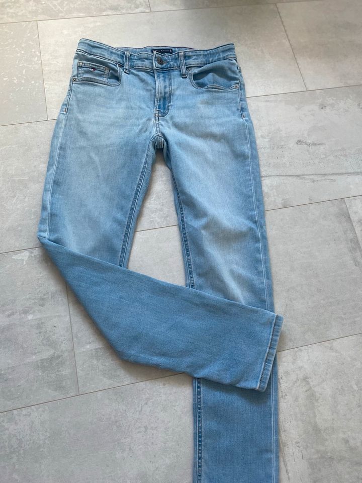 Tommy Hilfiger Jeans Gr.164 in Berlin