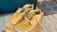 Be Lenka Barfußschuhen / Barefoot shoes gelb Gr. 45 Berlin - Rummelsburg Vorschau