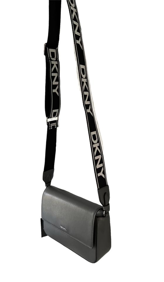 DKNY ❗️ Winonna Tasche Umhängetasche Grau Schwarz Leder NEU in Reiskirchen