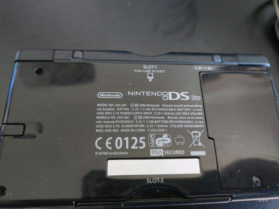 Nintendo DS Lite (Bildfehler) in Berlin