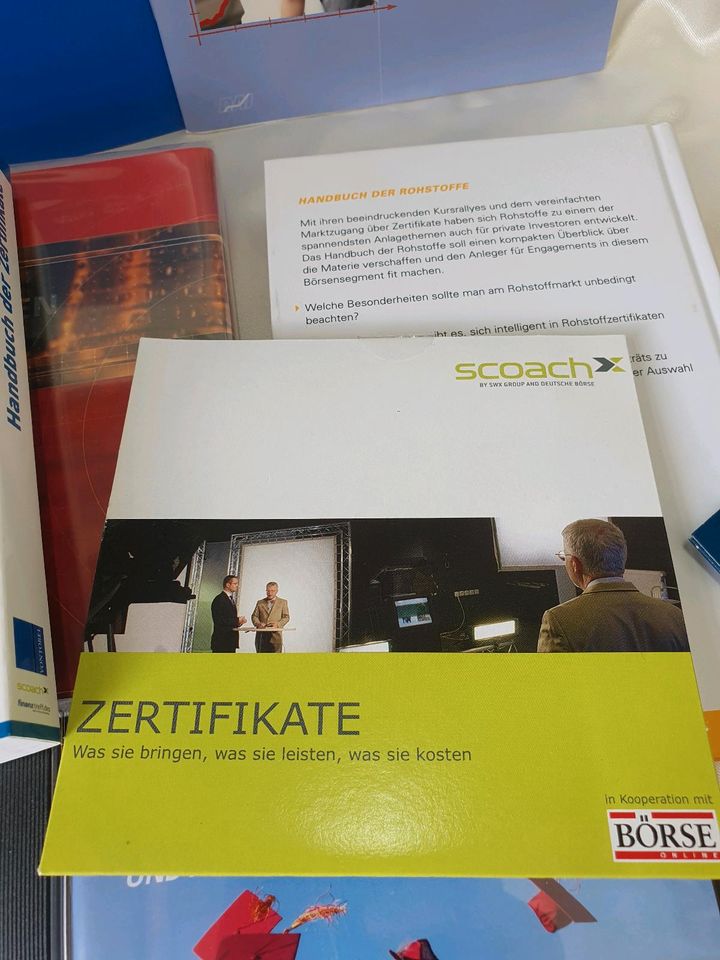Mehrere Infos Bücher CD zu Aktien, Zertifikate, Börse, usw. in Stuttgart