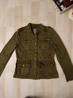 Schöne Jacke, in Größe 40 Niedersachsen - Bad Gandersheim Vorschau