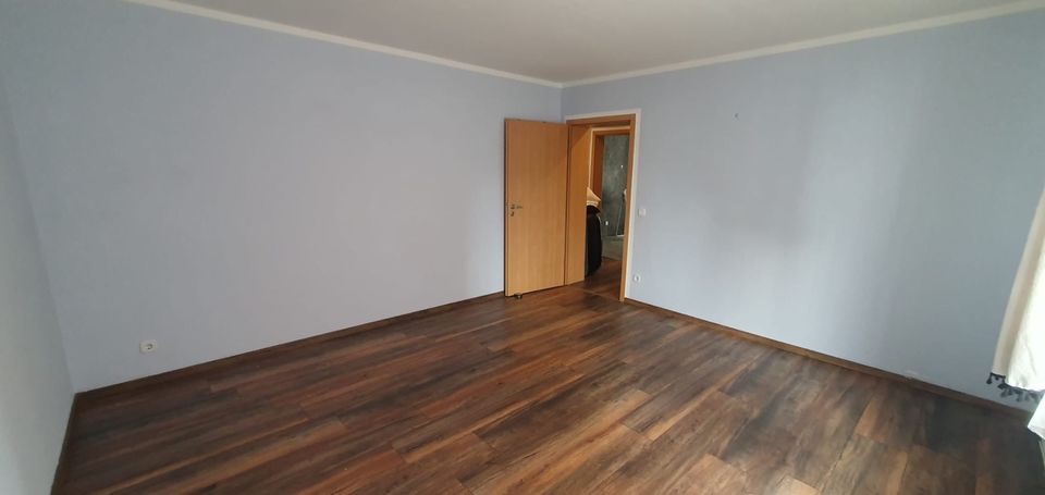 2,5 Zimmer Wohnung mit hochmodernem Badezimmer und Hofnutzung in Oberhausen