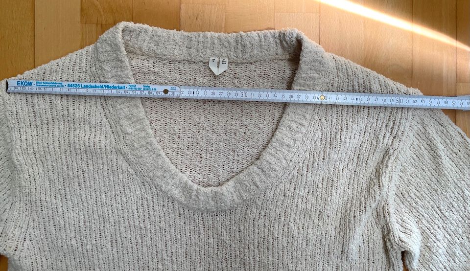 ARKET Bouclé Pullover+Rock Zweiteiler Gr.M/L creme  neuwertig in Dudeldorf - Ordorf