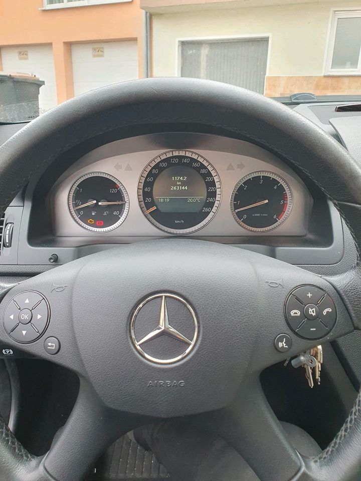 Mercedes-Benz C320 in Siegburg