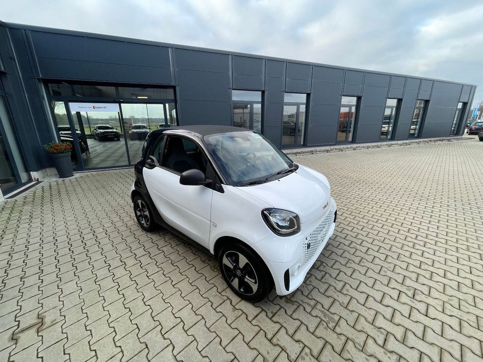 Smart ForTwo EQ Passion 22KW Carplay Sitzh. Parkpilot in Emsdetten