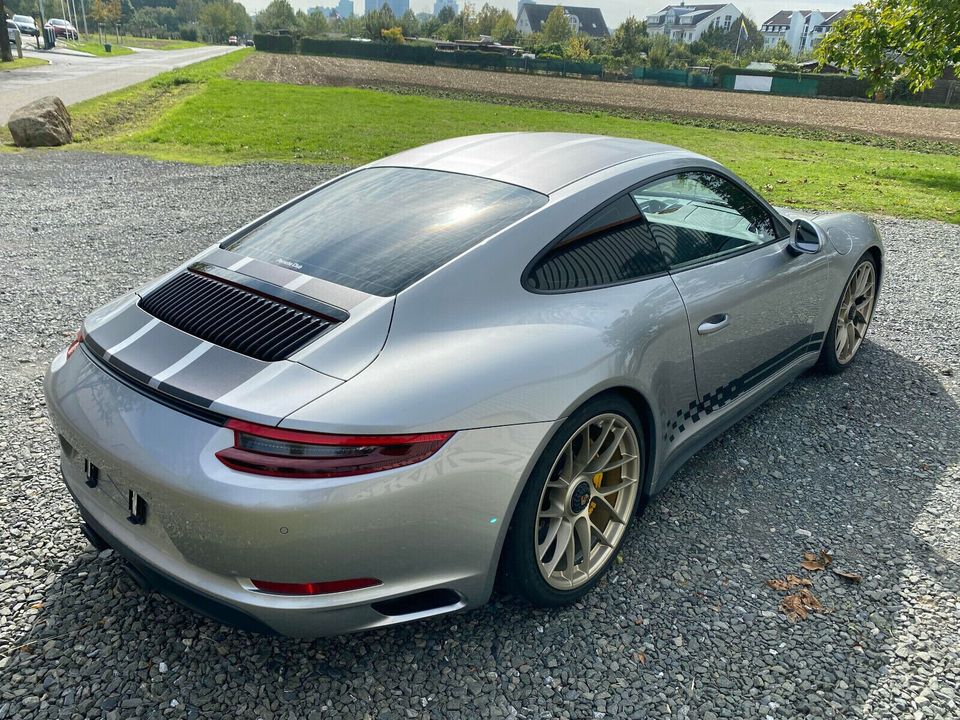 Porsche 991.2 GTS mit Approved HA Lenkung Klappschalensitze etc. in Frankfurt am Main