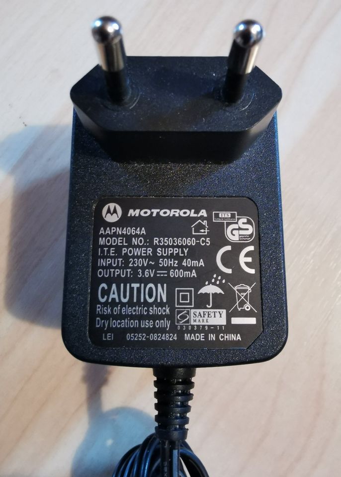 Motorola Netzteil R35036060-C5 Original AC 3,6V 600mA in Wörth an der Isar