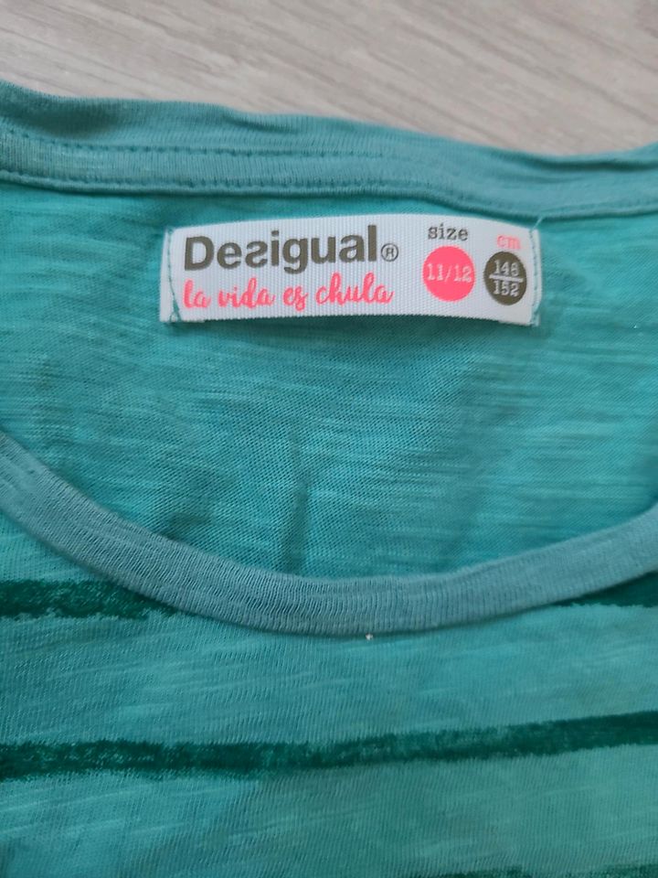 Desigual Kleid 11 12 J. 146/152 in Zehdenick