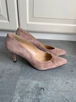 Pumps Wildleder Gr. 41 Rosé nude SANDRA MORALES Hessen - Oberursel (Taunus) Vorschau