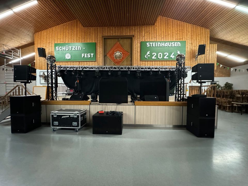 Vermietung Dry Hire RCF HDL10,TT10,8004AS,…. Linearray / Sub in Geseke