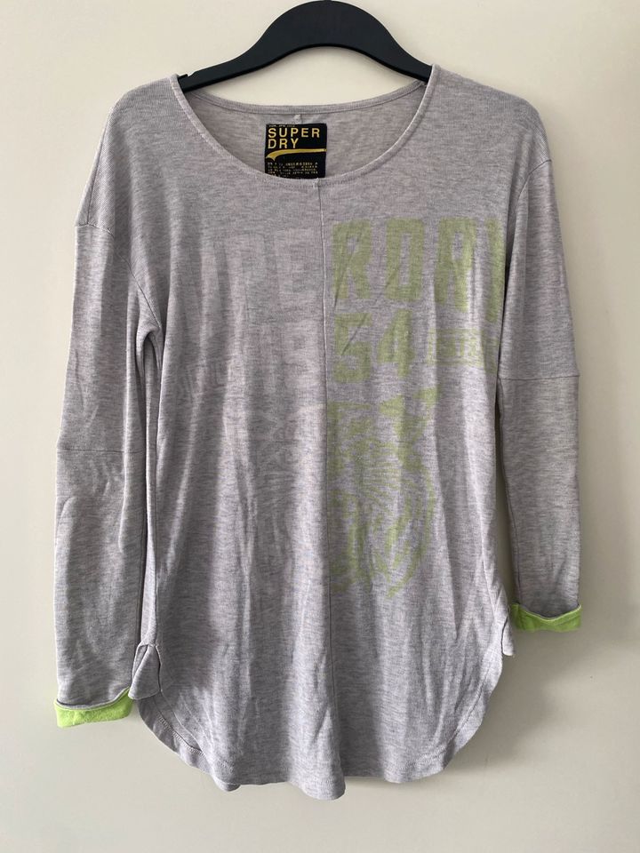 Superdry Shirt xs 34 grau Sommer top leicht Pullover in Dietzenbach