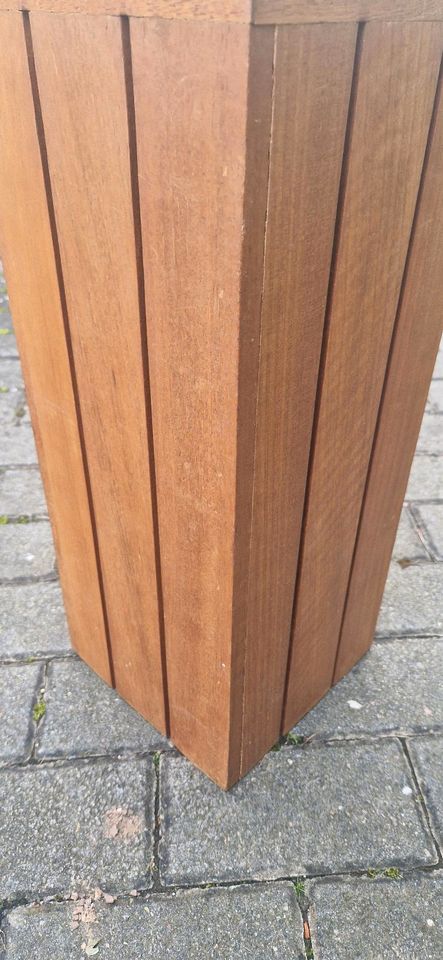 2 Pflanzsäulen 30×30×70 + 20×20×50 wetterfestes Holz FSC zertifiz in Frankfurt am Main