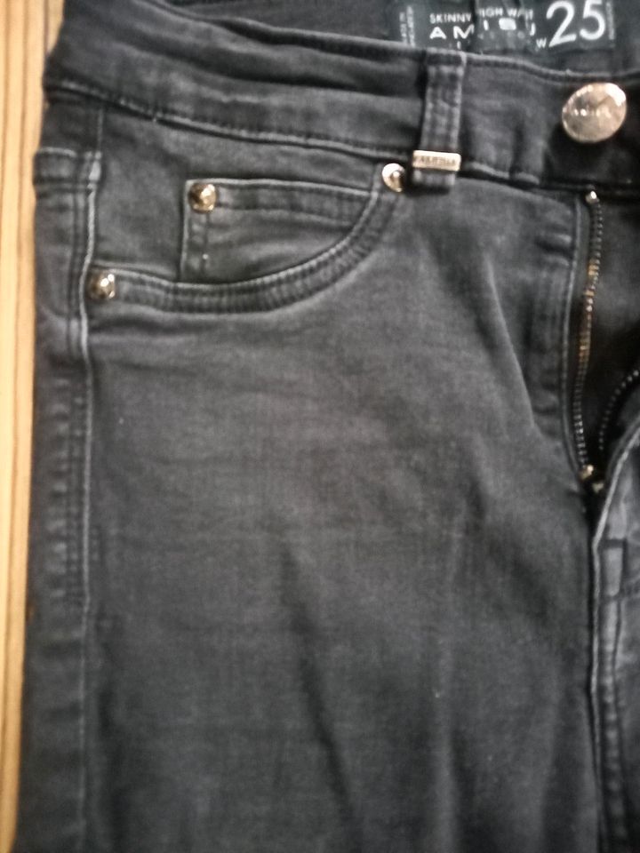 Jeans von Amasu in Gr. 25 schwarz - Skinny Jeans in Zeesen