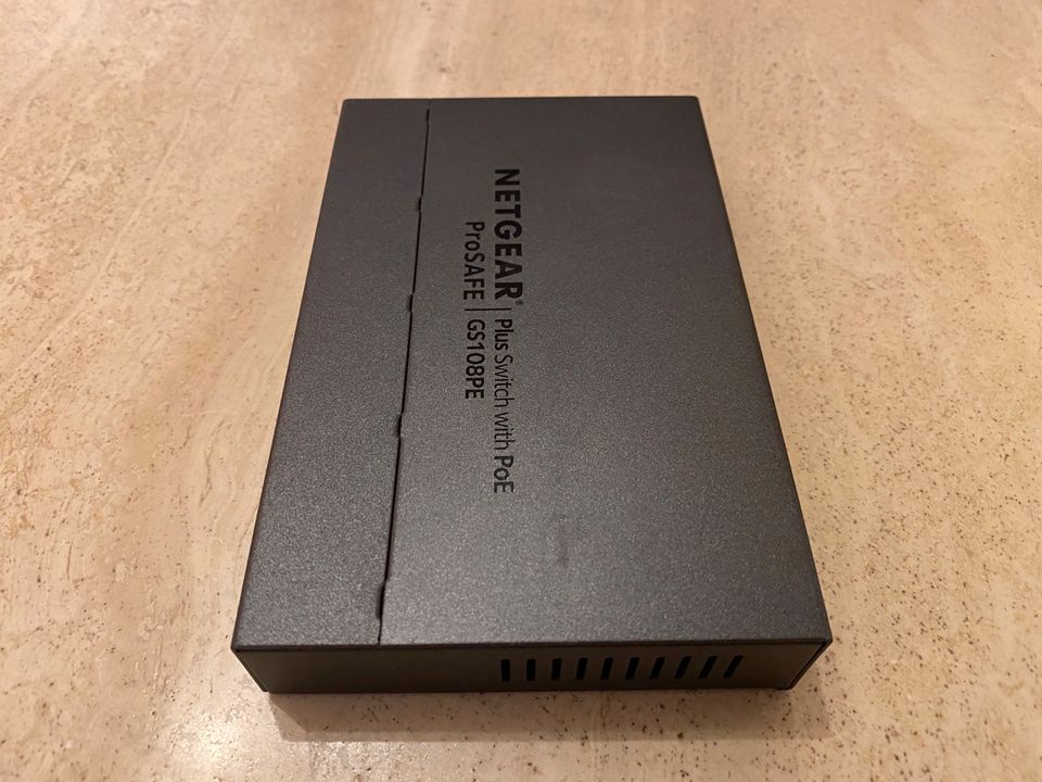 NETGEAR ProSAFE | Plus Switch with PoE GS108PE in Düsseldorf