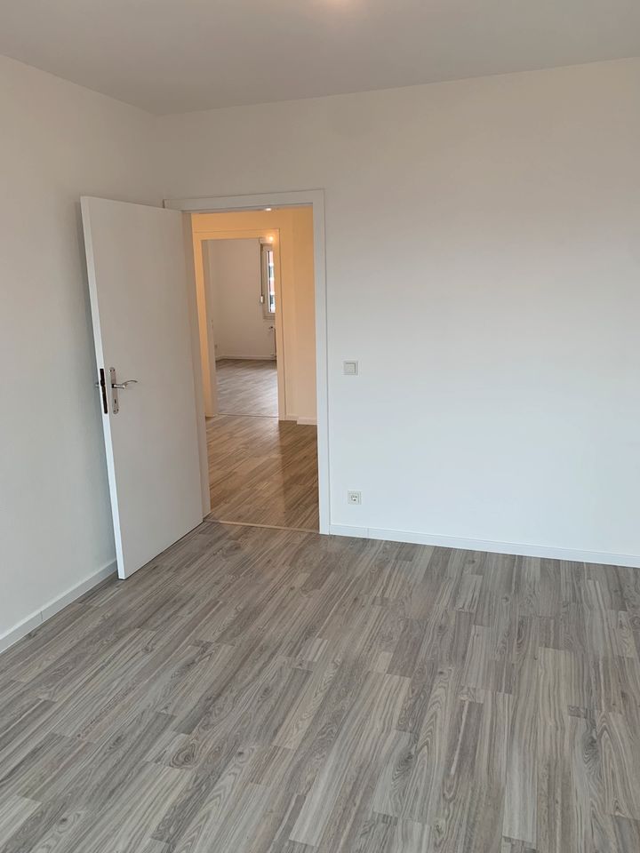 Direkte Innenstadtlage, 66111 SB: renov. 3-ZKB-, 84 qm, gr.Balkon in Saarbrücken