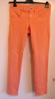 Enge Jeanshose mit Elasthan, Farbe Peach, Gr. 38/40 Hessen - Hanau Vorschau